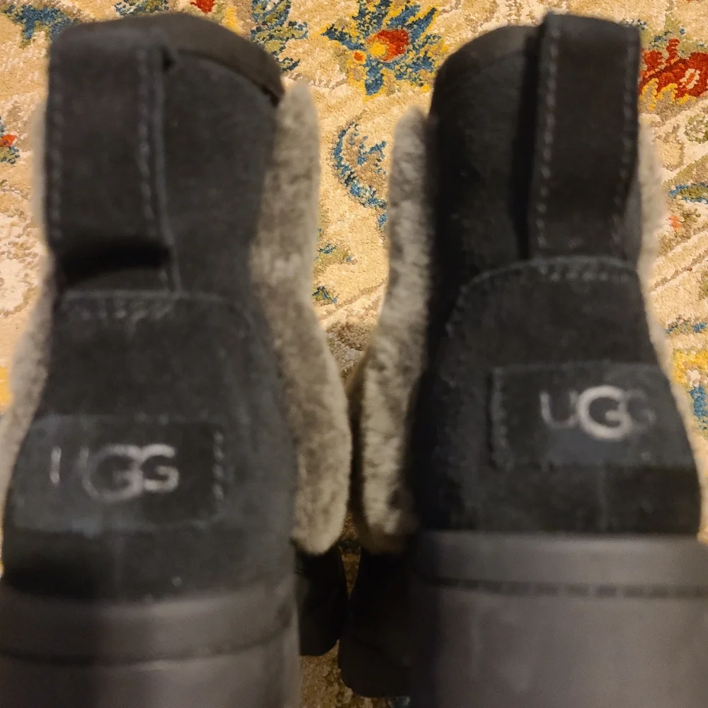 UGG Brooklyn Sunburst - Picture 7 of 9